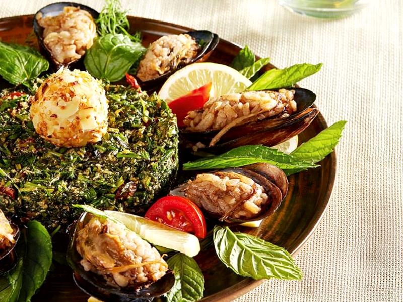 4 Otlu Midye Salması Nasıl Yapılır?