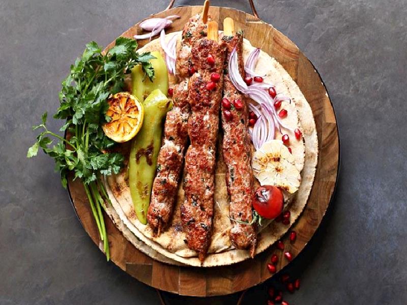 Adana Kebap Nasıl Yapılır?