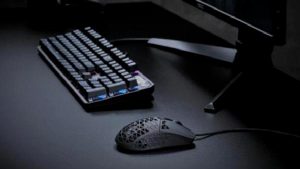 Asus hafifliğe odaklı TUF Gaming M4 Air faresini duyurdu