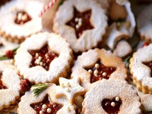Avusturya Usulü Linzer Kurabiye Nasıl Yapılır?