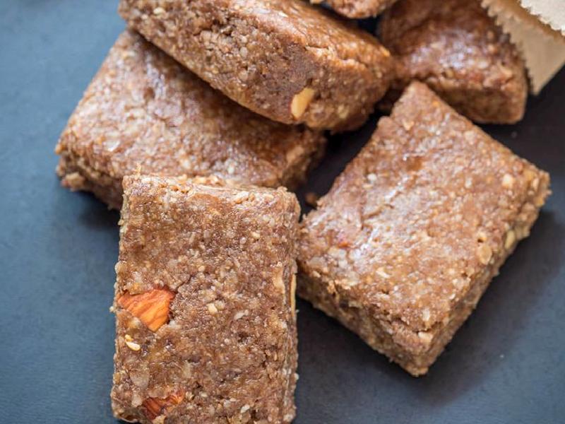 Bademli kayısı bar Nasıl Yapılır?