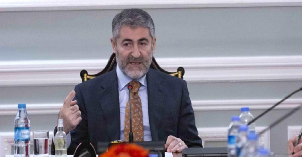 Bakan Nebati: Bürokratik engeller çıkaranların önünde duracağız