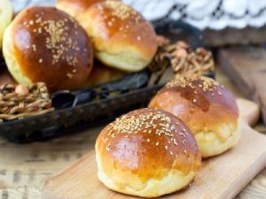 Bayatlamayan Kabartma Tozlu Poğaça Nasıl Yapılır?