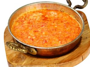 Çakallı Menemen Nasıl Yapılır?