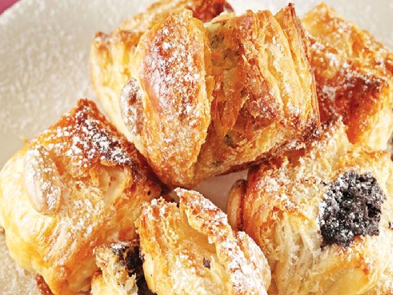 Çikolatalı milföy bohçaları Nasıl Yapılır?