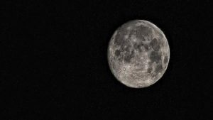 Çin, Ay’a çarpacak roketin kendilerine ait olmadığını söyledi