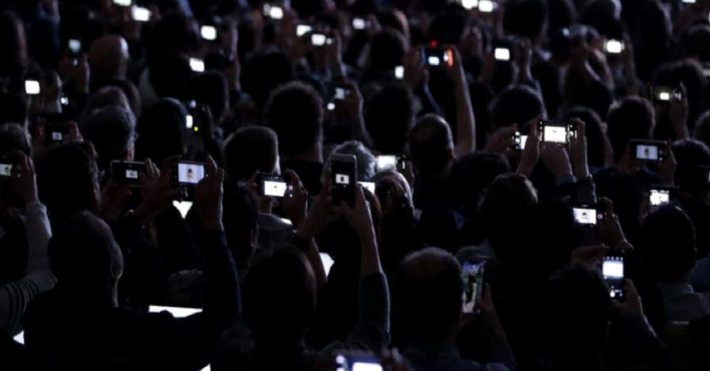 Çin’de fenomenlerin kazancı mercek altına alınıyor