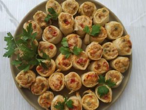 Çıtır Yufkada Beşamel Soslu Tavuk Nasıl Yapılır?