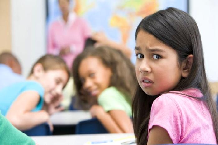 ÇOCUKLARDA OKUL KORKUSU