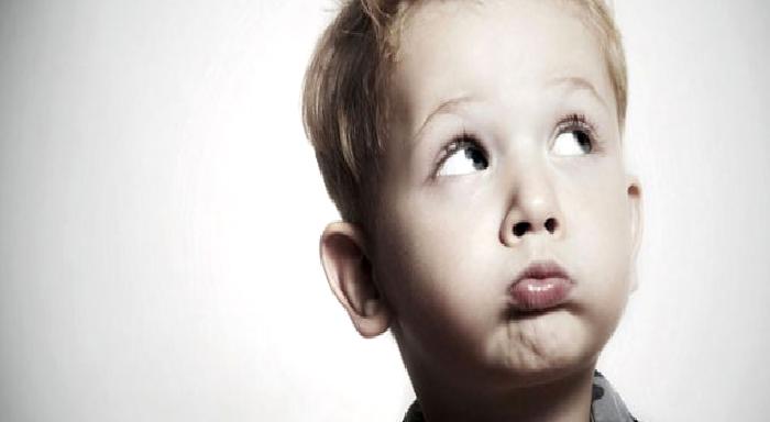 Çocuklarda Tırnak Yeme Alışkanlığı Nedir? Sebepleri Nelerdir?