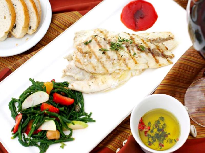 Deniz Börülceli Çipura Salatası Nasıl Yapılır?