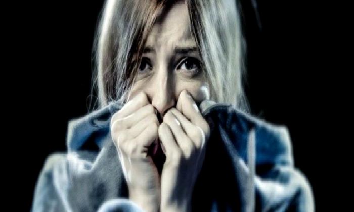 Depresyon Çağın Hastalığımı Yoksa Psikolojik Bir Savunmamı?