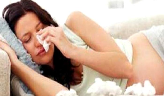 Dipte, sonda veya depresyondaki kadın