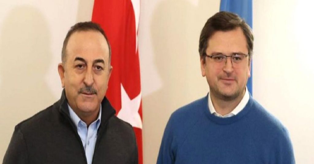 Dışişleri Bakanı Çavuşoğlu ile Kuleba, Lviv’de bir araya geldi
