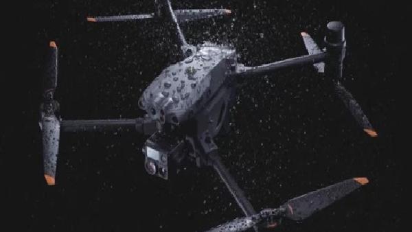 DJI karda ve yağmurda uçan Drone modelini duyurdu