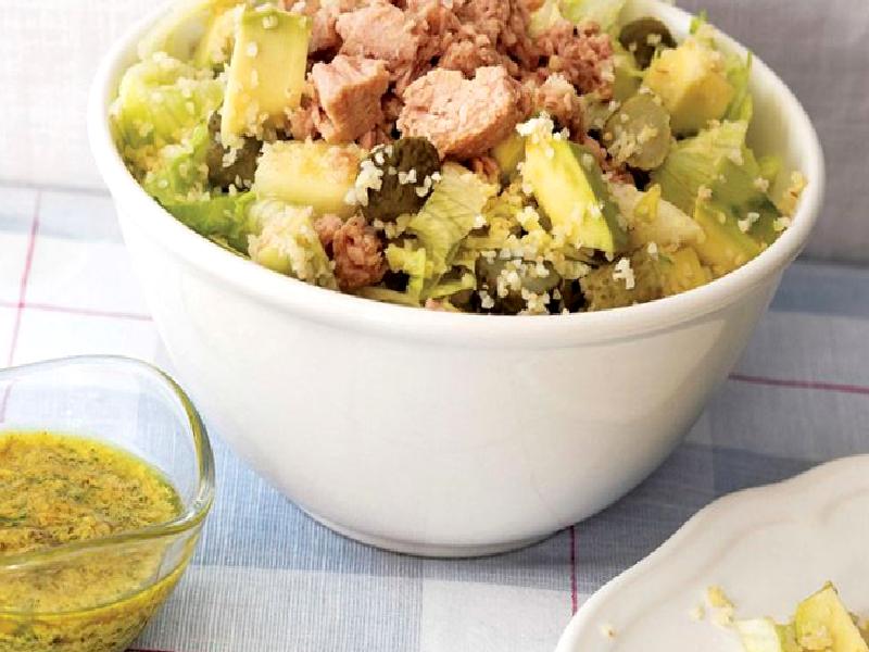 ELMALI VE AVOKADOLU TON BALIKLI SALATA Nasıl Yapılır?