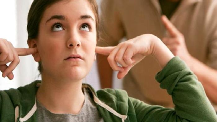 Ergenlikte Davranış Sorunları