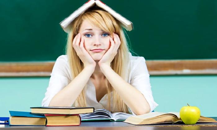 Erişkinlerde Dikkat Eksikliği ve Hiperaktivite Bozukluğu (DEHB)