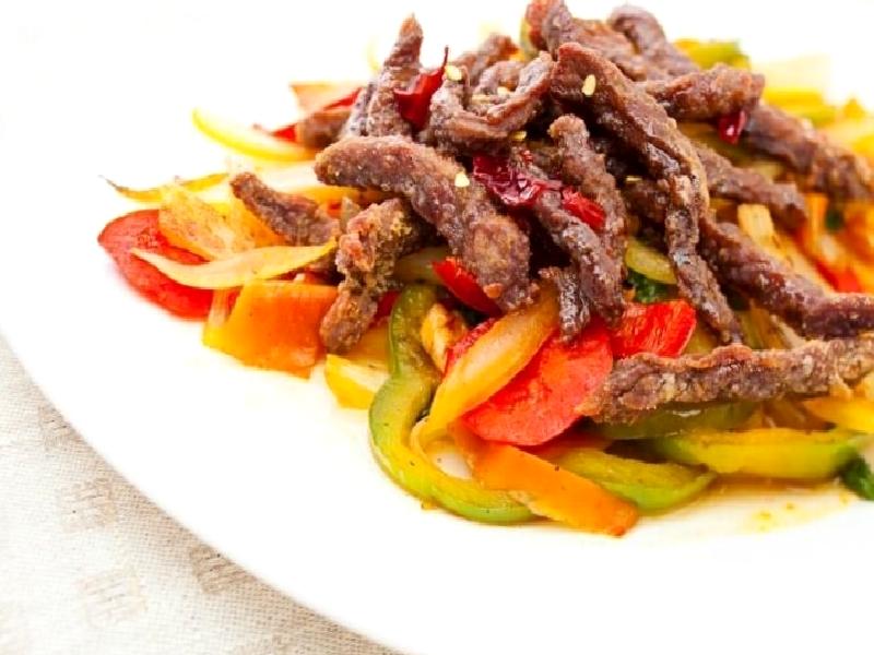 Et Salatası Nasıl Yapılır?