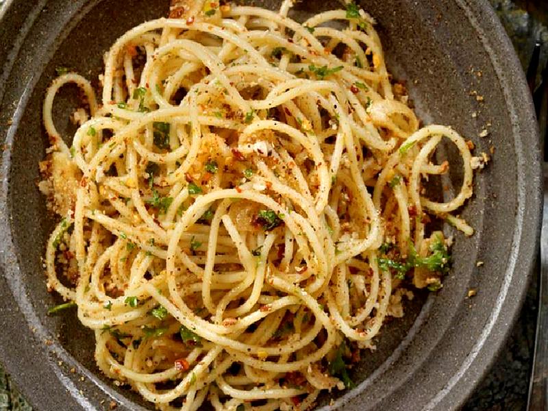 Fesleğenli light makarna Nasıl Yapılır?