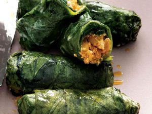 Fırında Lor Peynirli Pazı Dolması Nasıl Yapılır?