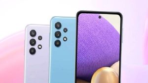 Galaxy A72 ve A52 de Android 12 güncellemesine kavuştu