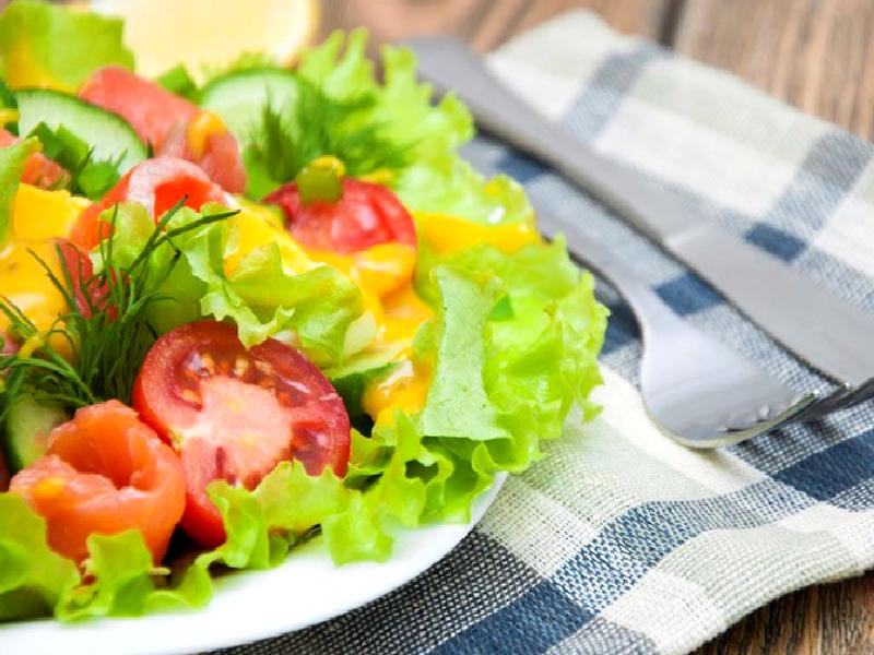 Hardal Soslu Yeşil Salata Nasıl Yapılır?