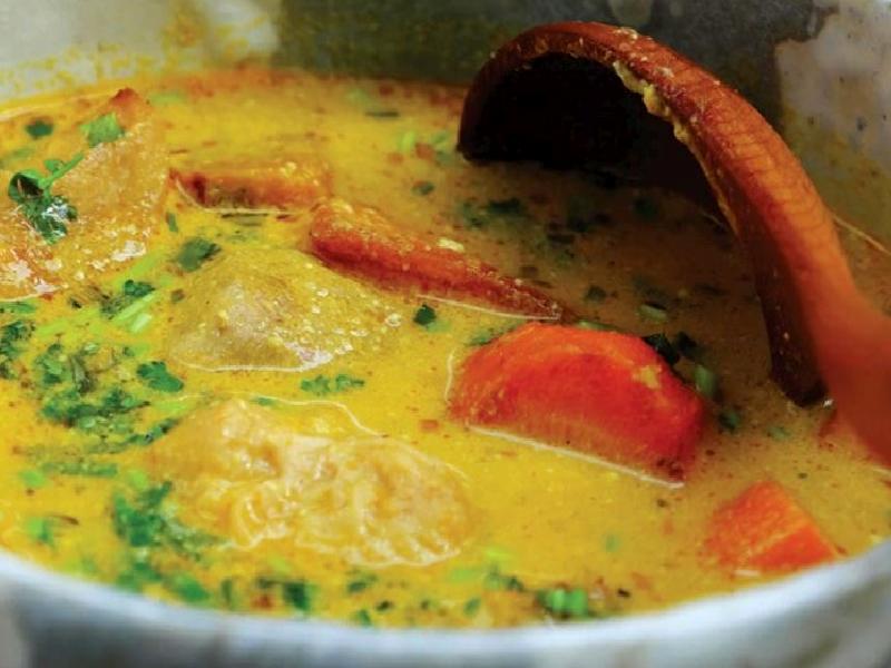 Hindistan Cevizli Sebze Köri Nasıl Yapılır?