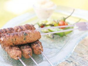 Humuslu ve tabuleli köfte Nasıl Yapılır?