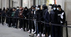 İngiltere’de halk harcamalarında kısıtlamaya gidiyor