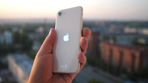 iPhone SE 3 üretimi tüm hızıyla devam ediyor: 100 bin işçi Çin Yeni Yılı’nı fabrikada kutladı