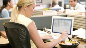 İŞ VERİMİ İÇİN SAĞLIKLI BESLENME