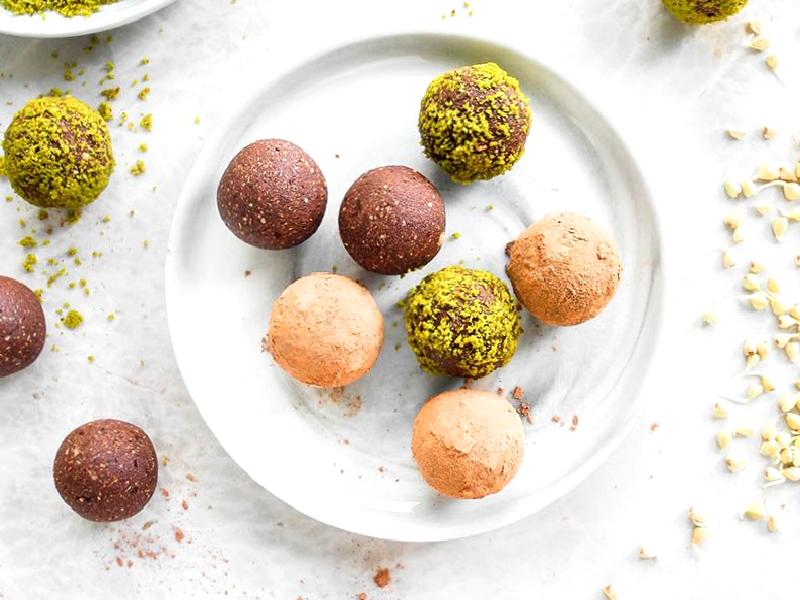 Karabuğdaylı kakaolu hurma topu Nasıl Yapılır?