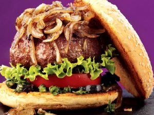 Karamelize soğanlı soslu hamburger Nasıl Yapılır?