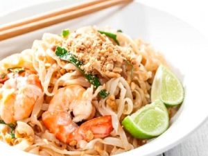 Karidesli Pad Thai Nasıl Yapılır?