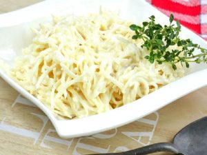 Kereviz Salatası Nasıl Yapılır?