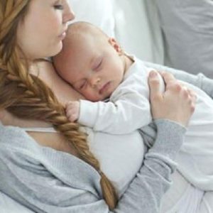 Kuşatılmış Annelik