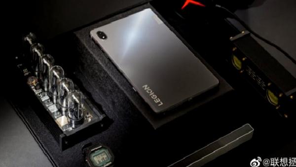 Lenovo Legion Y90 akıllı telefon, Lenovo Legion Y700 oyun tabletiyle birlikte tanıtılacak