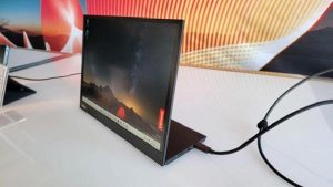 Lenovo yeni taşınabilir monitörünü duyurdu