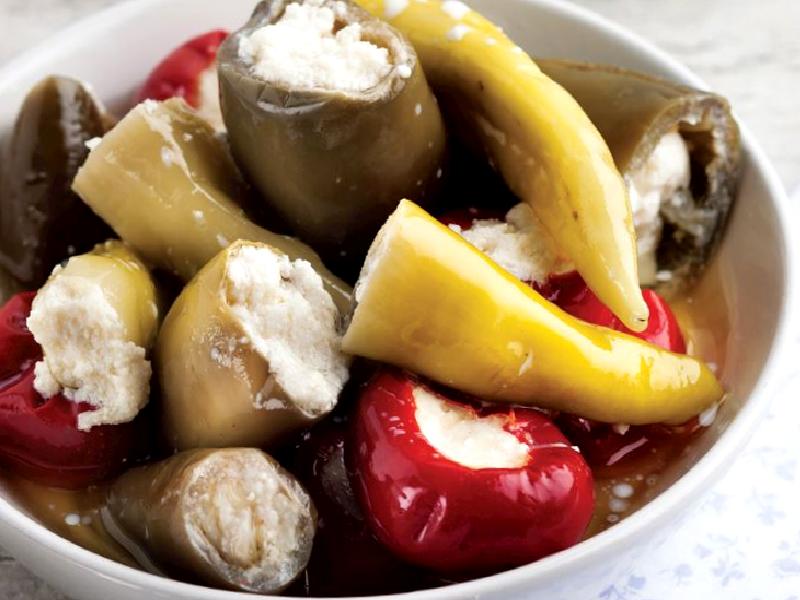 LOR PEYNİRLİ VE SÜTLÜ BİBER Nasıl Yapılır?