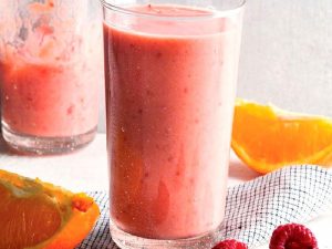 MEYVELİ SMOOTHİE Nasıl Yapılır?