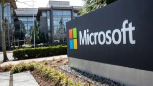 Microsoft, kasasını doldurmaya devam ediyor