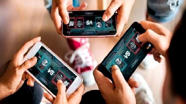 Mobil oyun sektörü PC ve Konsolların toplamından daha fazla paya sahip oldu