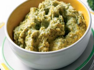 Peynirli Brokoli Nasıl Yapılır?