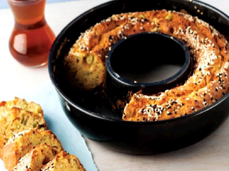 Pırasalı mısır unu keki Nasıl Yapılır?