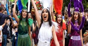 Portakal Çiçeği Karnavalı yeniden sokaklarda