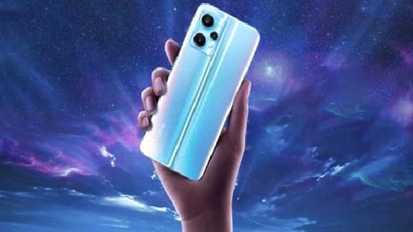 Realme V25 tanıtıldı: Renk değiştiren tasarım, 12 GB RAM ve 120 Hz ekran