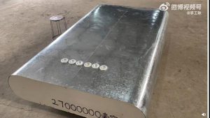 Şaka değil: Tam 27 milyon mAh gücünde powerbank