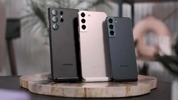 Samsung, Galaxy S22 özelliklerini eski cihazlara getirecek