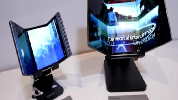 Samsung’un 3 kez katlanabilen Galaxy Dual Fold modeli S Pen ile geliyor
